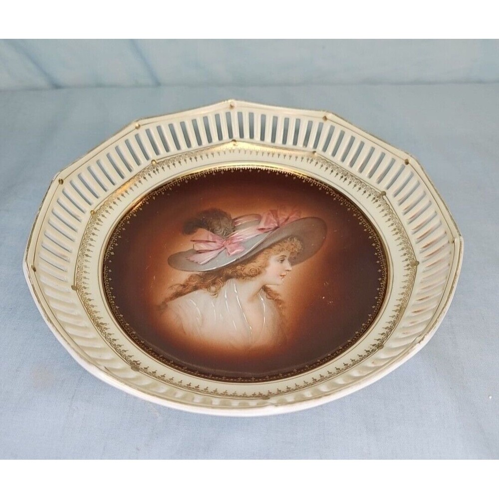 Reticulated Portrait Bowl Bavaria Schumann 7.5'' Antique German Pierced Trinket